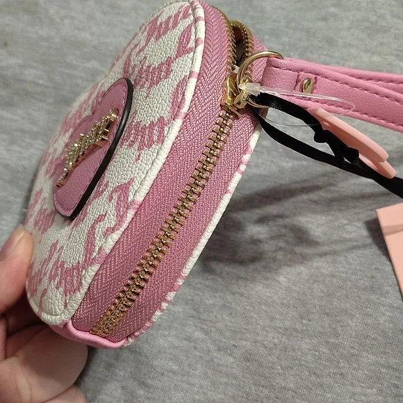 💗 NWT Juicy Couture Heart Coin Purse / Wristlet – Pink Logo Print - Picture 6 of 10